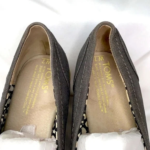 Toms Gray Espadrilles Canvas Top Heel Sandals Peep Toe size 7 - Picture 4 of 6
